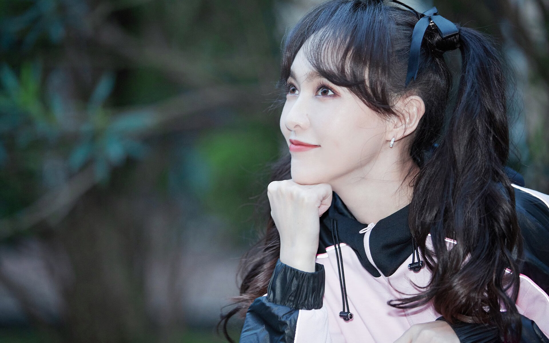 勇士队球员接受公开访问 呈现球场外风采，勇士队球员2021