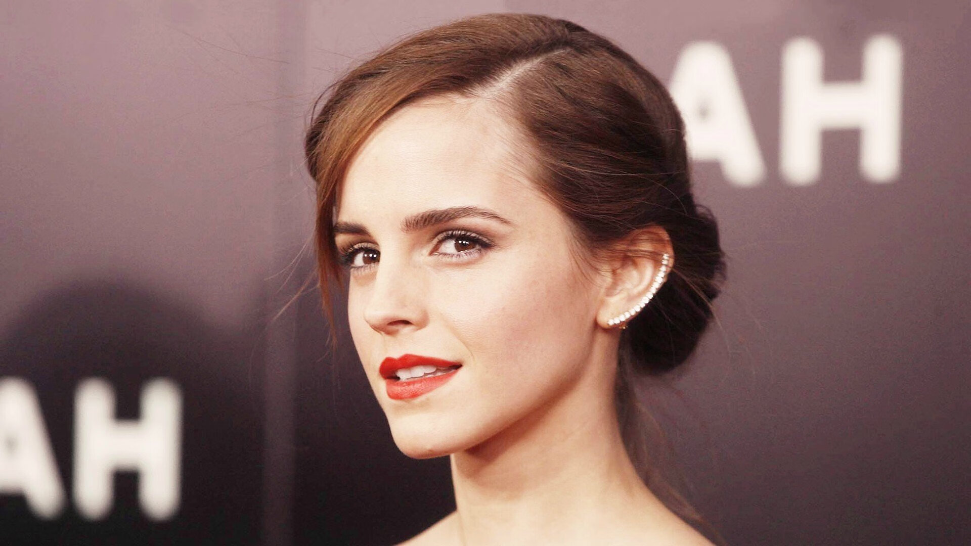 开云-英超赛季中途战术革命对晋级与降级概率影响，mixer英超战术史