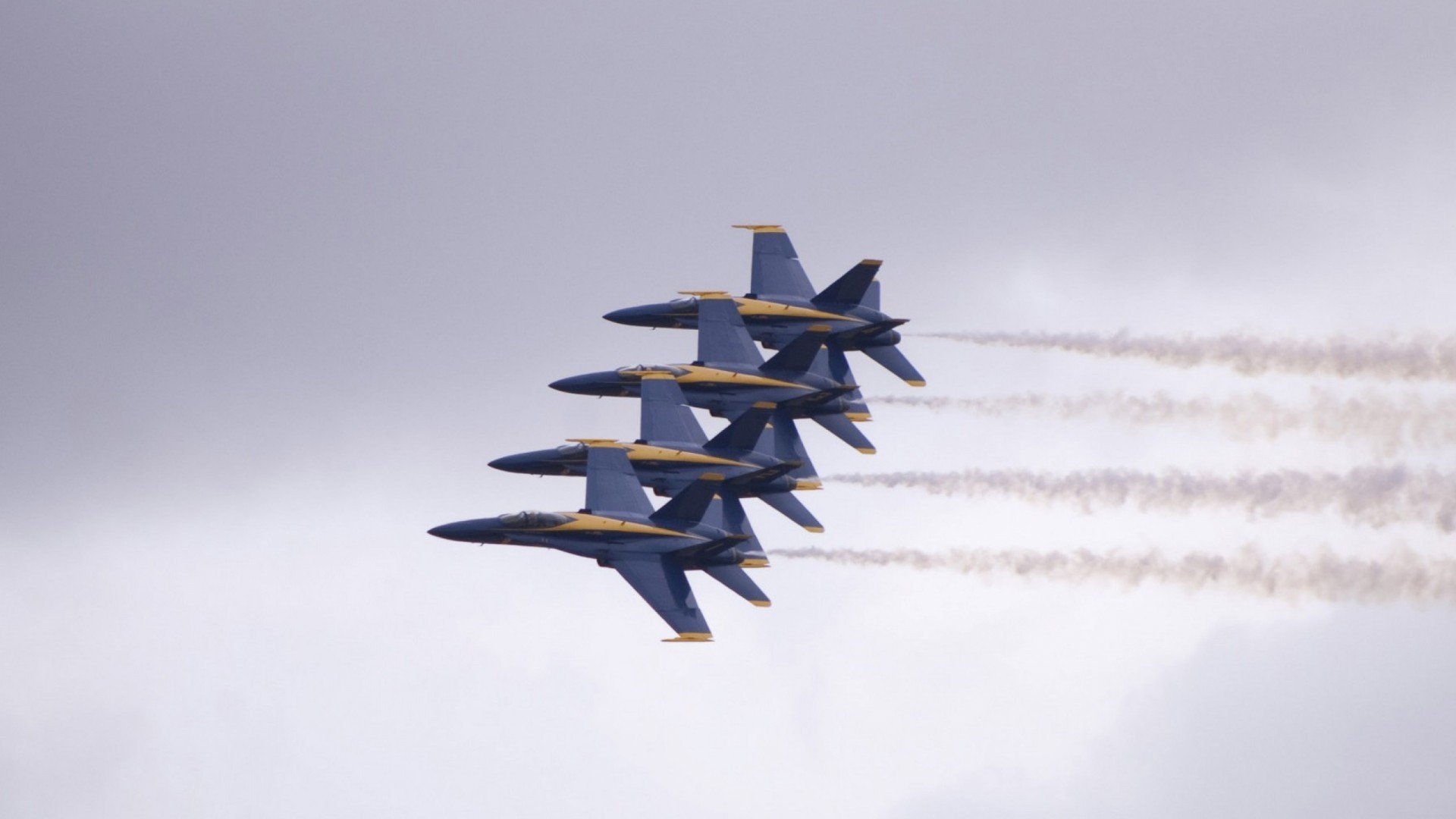 东亚杯中国足球出战 球员评分备受瞩目，东亚杯国足大名单